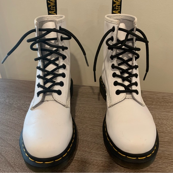 Dr. Martens 1460 white smooth leather boot - Picture 4 of 5